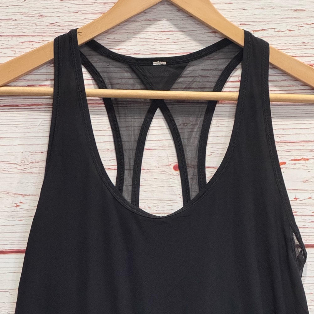 Lululemon Tranquil Tank in Black Sz 4 - Picture 6 of 11